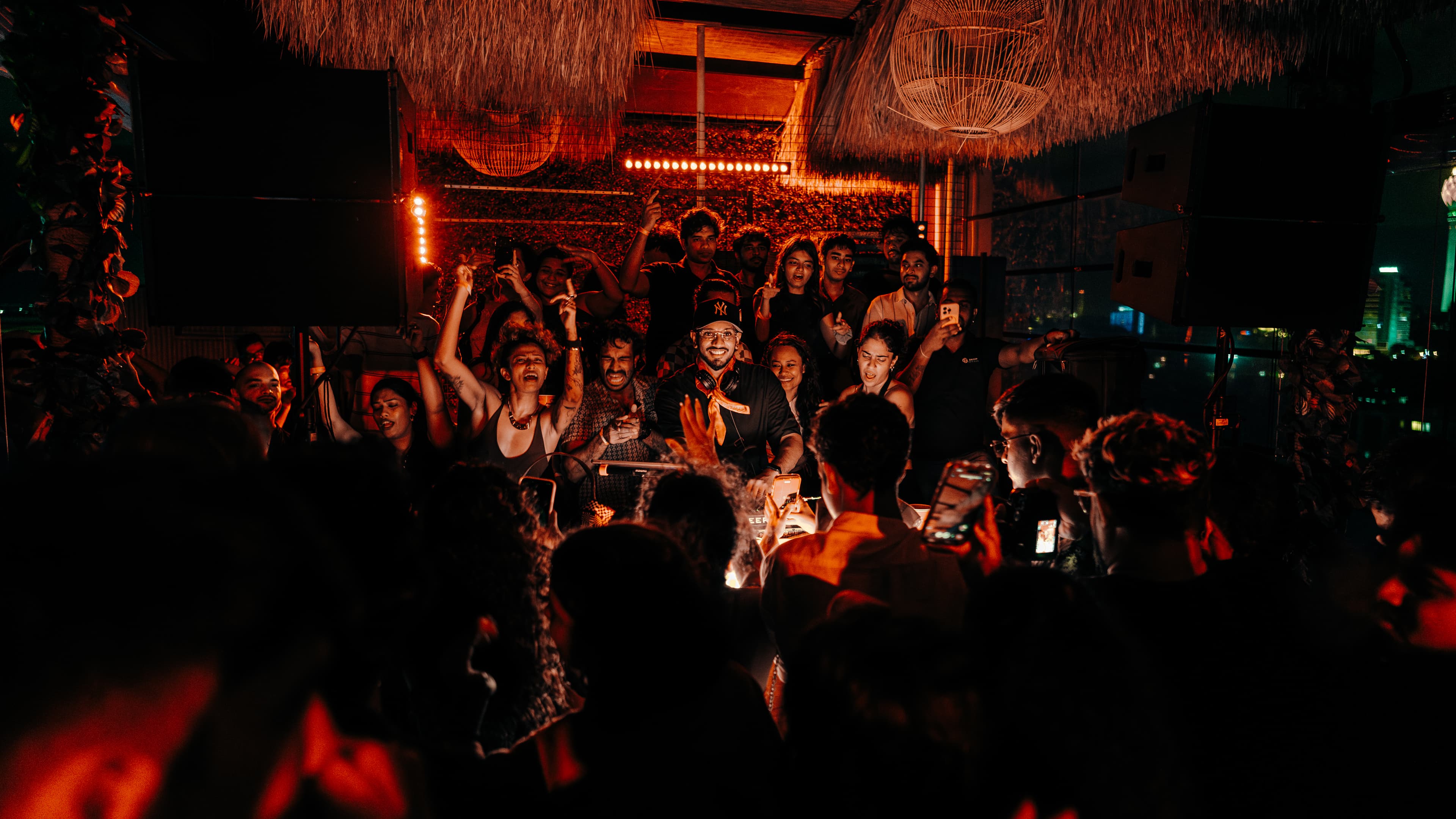 THA ROOFTOP TAKEOVER VOL.03 photo 10